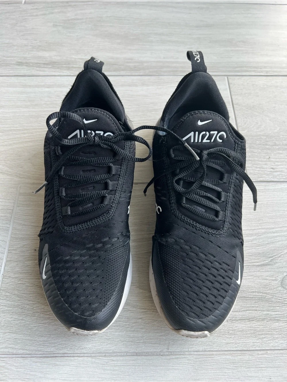 Nike Air Max 270 Sneaker